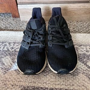 Adidas Ultraboost size 8 1/2
